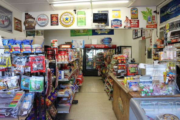 280 C Street, Tehama, CA 96090
